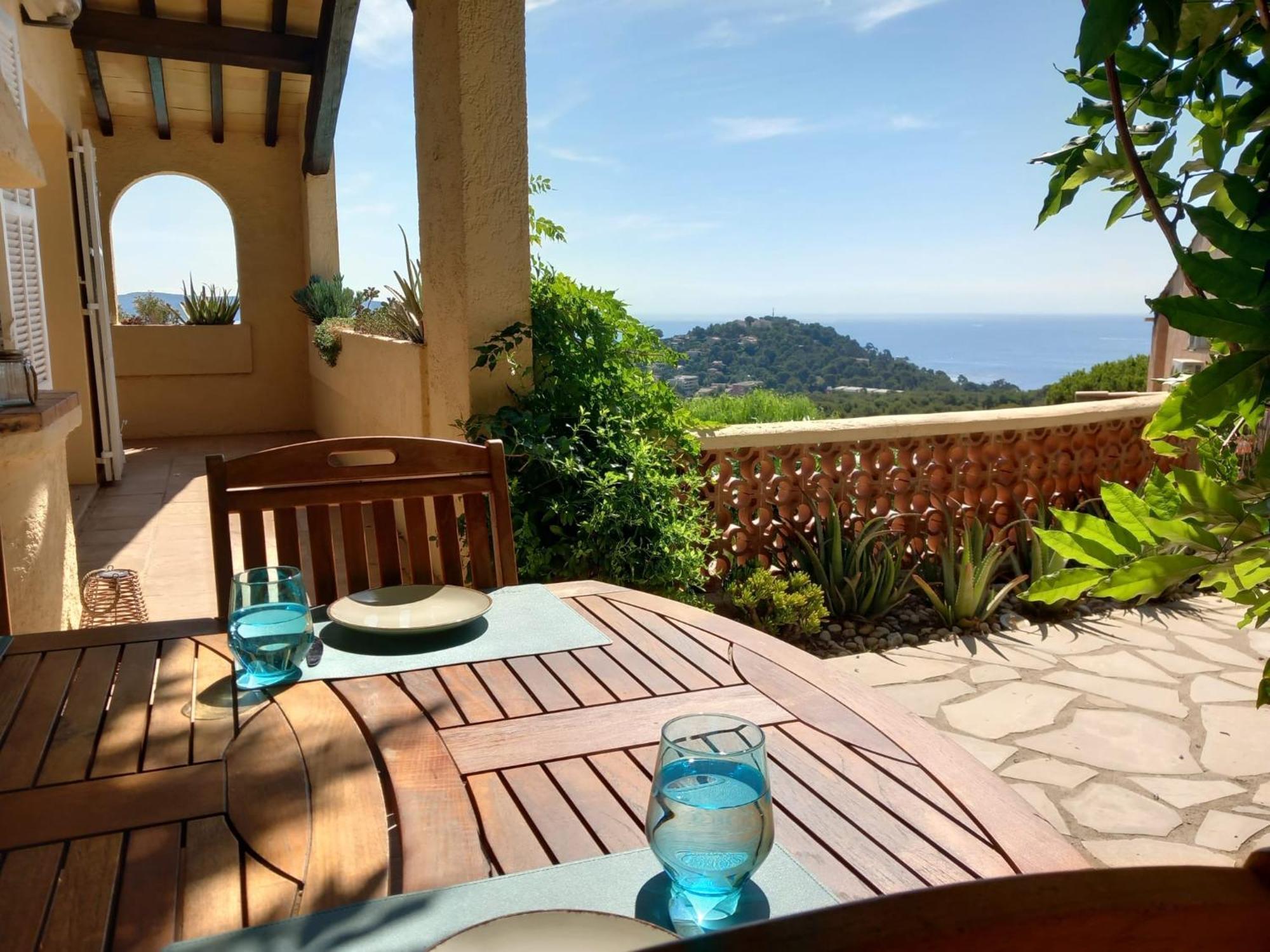 4-Star Private Villa With Heated Pool And Panoramic Sea View At Gulf De Saint Tropez Cavalaire-sur-Mer Exteriér fotografie